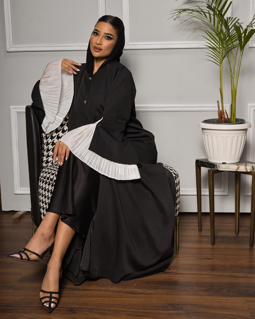 Cloudy Abaya